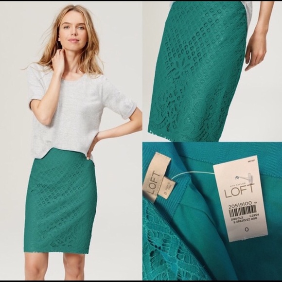 LOFT Lace Pencil Skirt - Picture 3 of 3