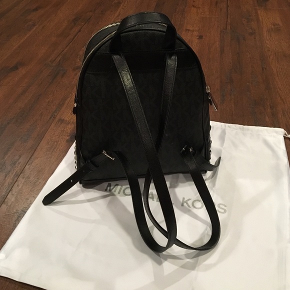 SOLD!!!! Michael Kors Rhea Backpack - Picture 2 of 4