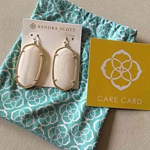 SOLD White pearl & gold Danielle Kendra Scott's
