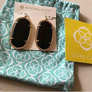 Black & gold Danielle Kendra Scott's