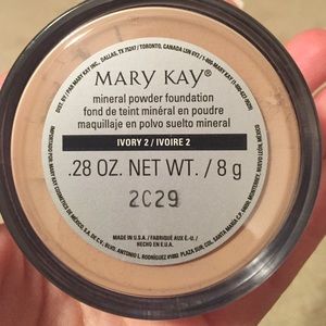 Mary Kay Mineral Powder Foundation
