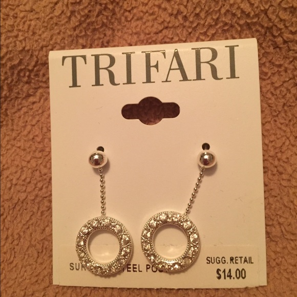 Sold ✅ Beautiful earnings - Picture 2 of 2