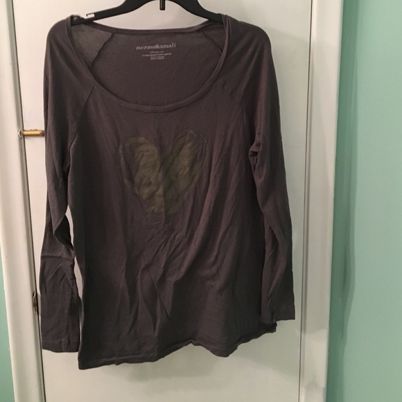 Gray heart long sleeve t shirt