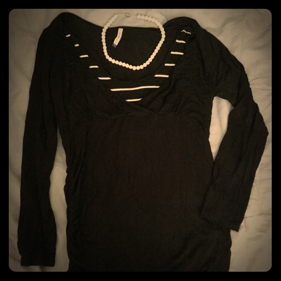 Black Maternity/Nursing shirt