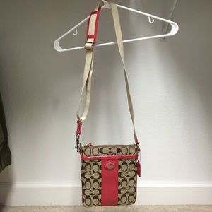 Small Coach Crossbody bag