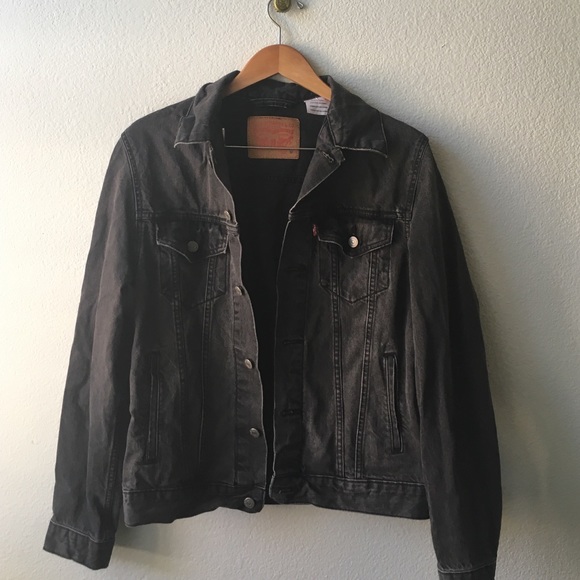Vintage Oversized Black Levis Jean Jacket