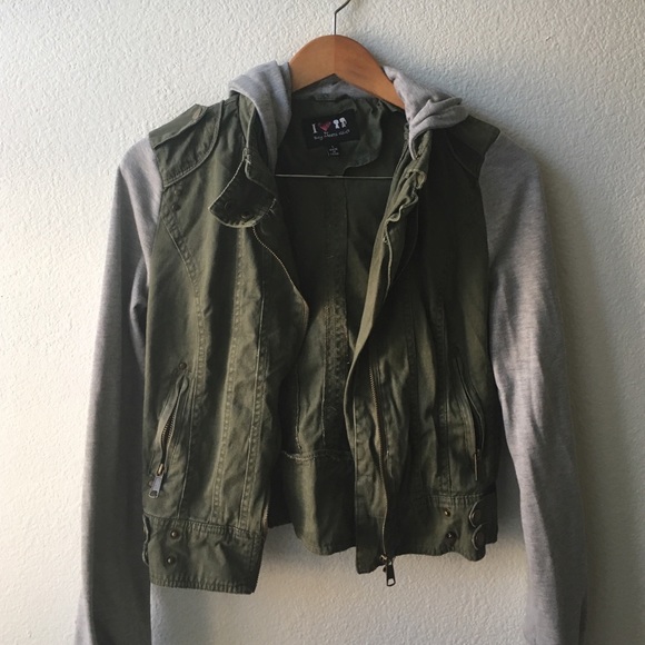 Army Green Military Jacket/Sweatshirt