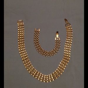 VINTAGE NAPIER NECKLACE BRACELET SET