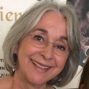 Meet your Posher, Claudete