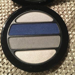 Giorgio Armani Eyes to Kill Eyeshadow Bold Palette