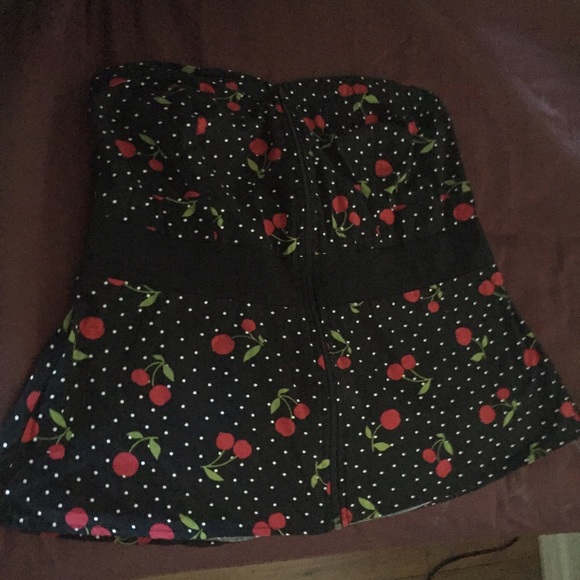 TORRID top