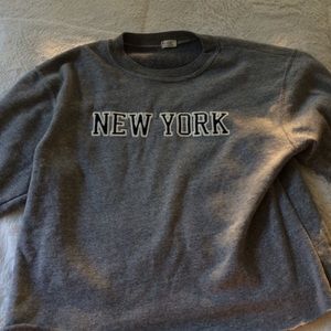 New York brandy Melville Sweatshirt