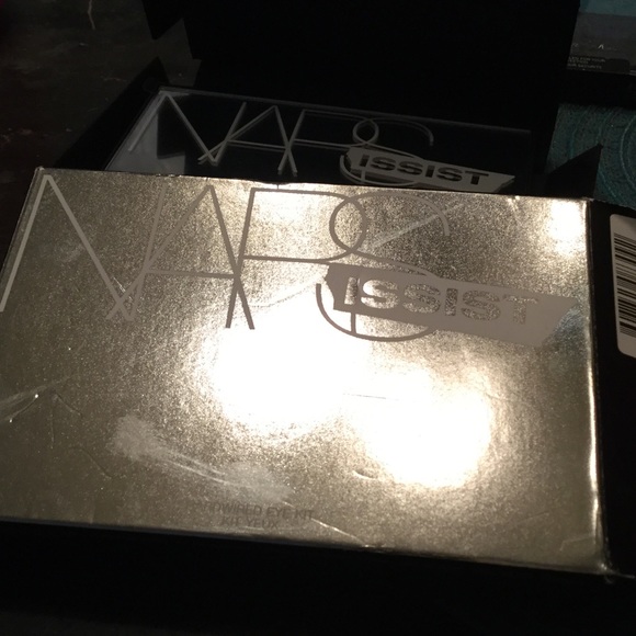Nars Issist eye kit