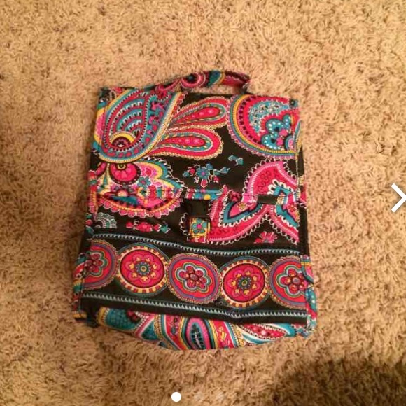 Brand New Vera Bradley Lunch Box NWOT