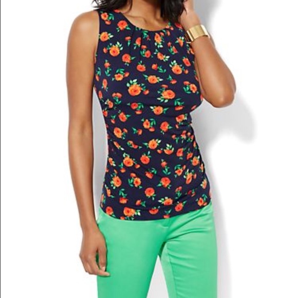 NY & Co Small Sleeveless Floral Blouse