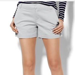 NY&Co: SOHO JEANS - HAMPTON 4" TWILL SHORT - SOLID