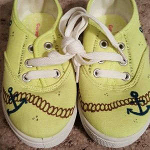 Toddlers bright yellow sailor sneakers
