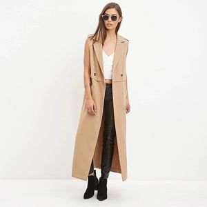 Khaki sleeveless trench coat duster