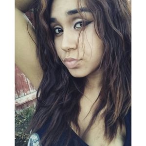 Meet your Posher, Devina