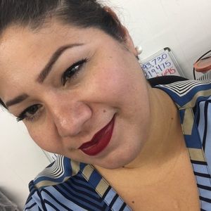 Meet your Posher, Gaby