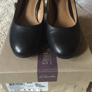 🇺🇸 Clarks Mary Jane shoes