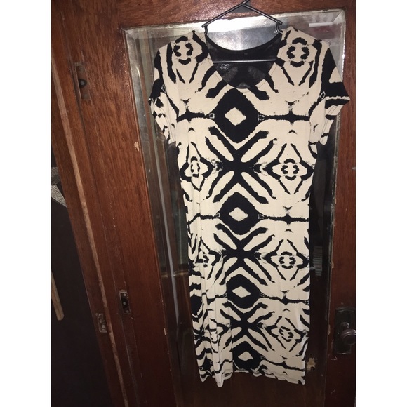 Printed body-con dress