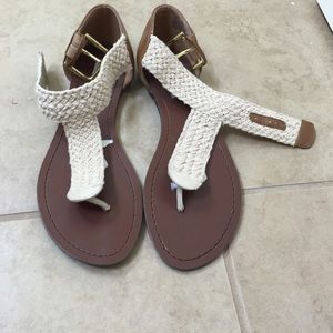 Steve Madden flat sandals