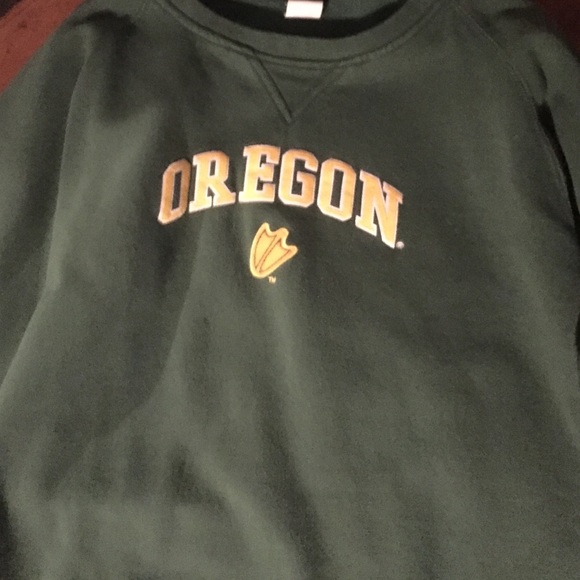 University of Oregon crew neck sweatshirt