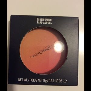 BNWT Mac Ripe Peach Blush