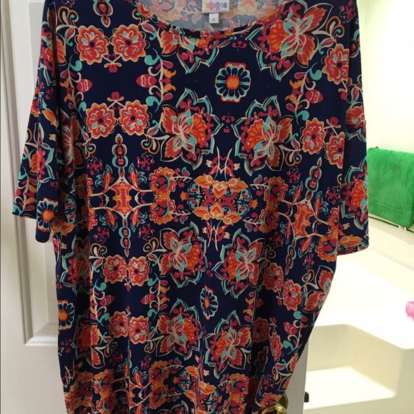 NWOT Lularoe Irma