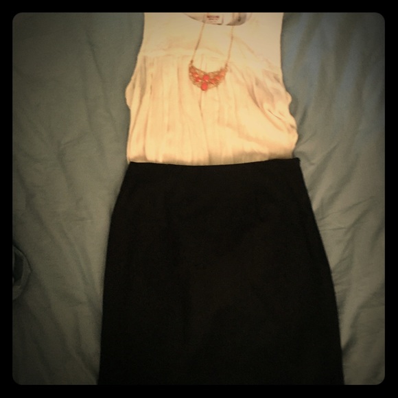 Ava & Aiden pencil skirt