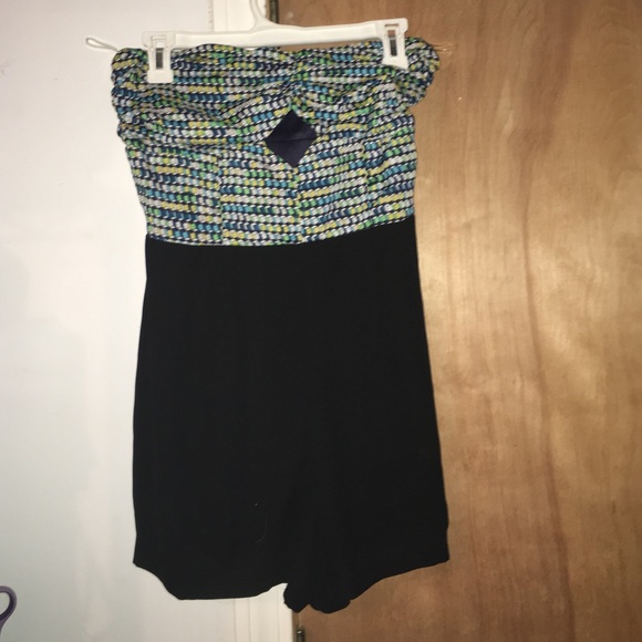 Strapless romper