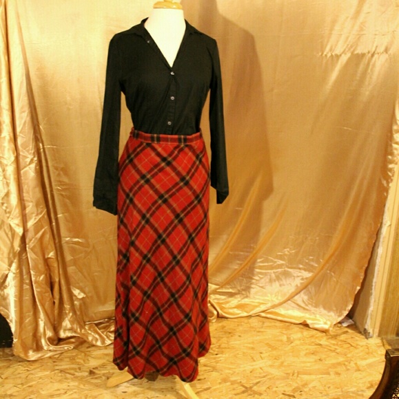 Grunge plaid maxi skirt