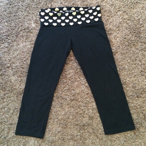 Gold heart Capri leggings