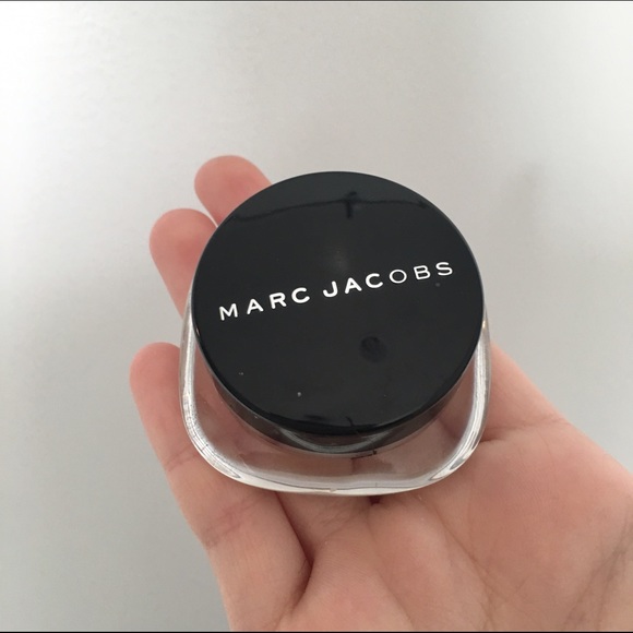 marc jacobs concealer