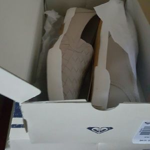 Never worn, tags still on them!