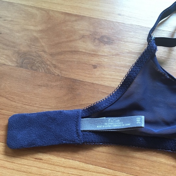 Like New 34B Padded Aerie Bra - Picture 3 of 3