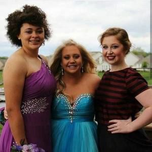 Meet your Posher, Alexis