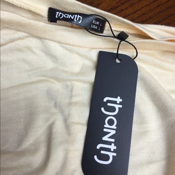 Thanth t-shirt in pretty buttercup - Picture 3 of 4