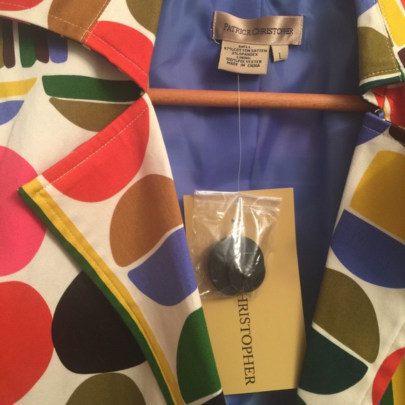 NWT Geometric Patterned Jacket - Picture 2 of 3