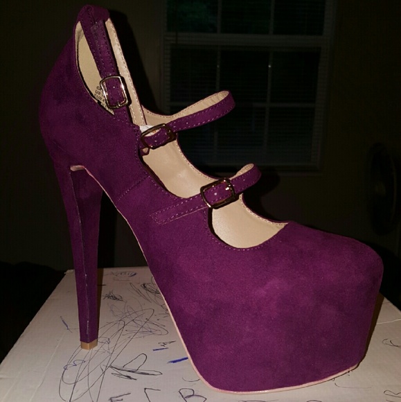 Justfab