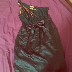 One shoulder, unique dress