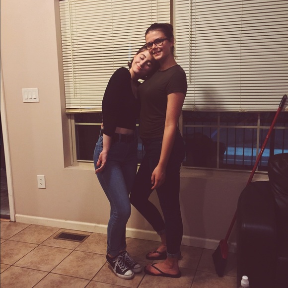 Meet the Posher, Janae! - Picture 3 of 3