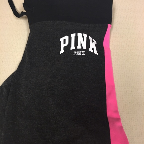Pink VS Yoga leggings