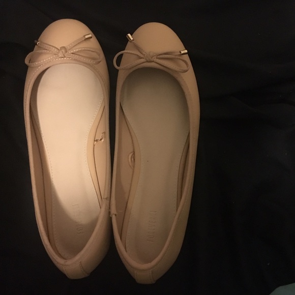 Nude Ballet Flat