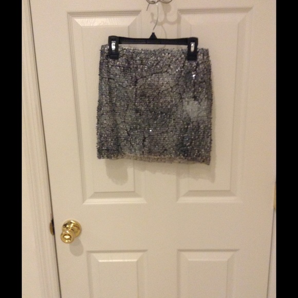 Multi color mini skirt