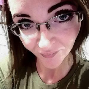 Meet your Posher, Joanna