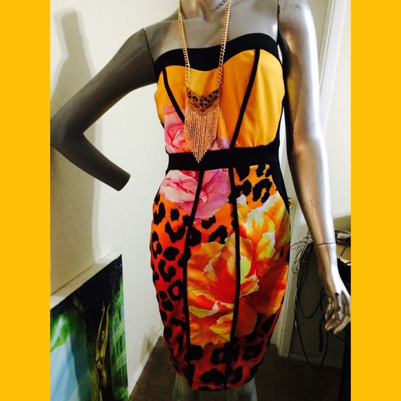 Strapless beautiful flower dress
