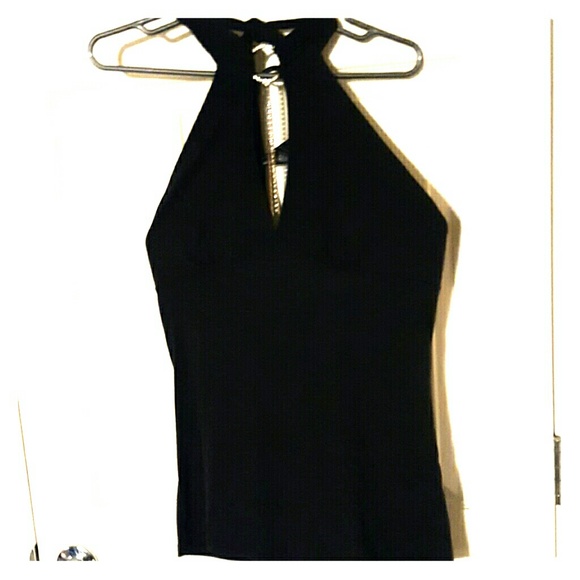 Black strapless shirt