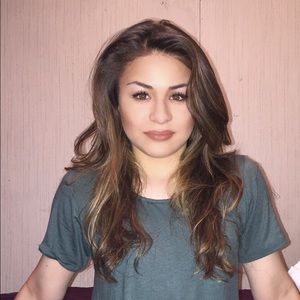 Meet your Posher, Hope